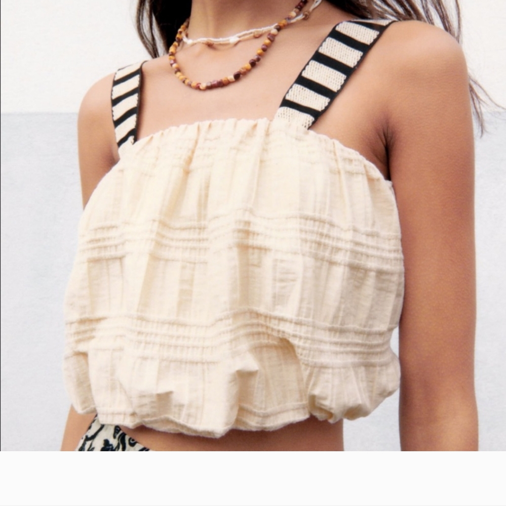Zara Balloon Black Cream Crop Top
